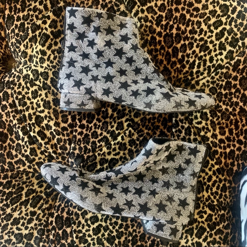 ASOS star print glitter low heel ankle boots 🤩